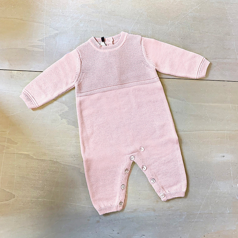 Baby's first clothes + bag