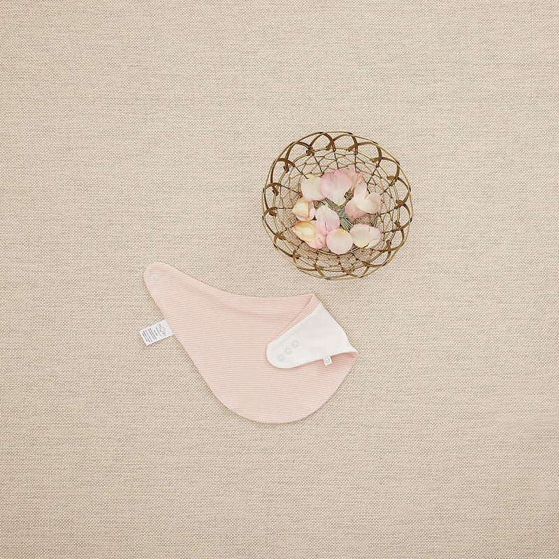 Baby's first clothes + bag